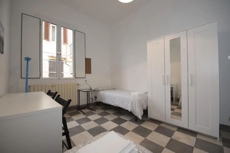 Guelfa Apartment Florence